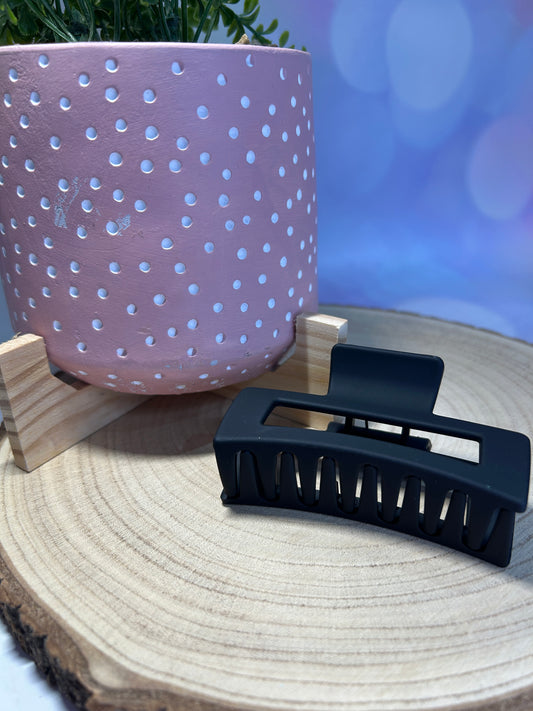 Black Flat Claw Clip