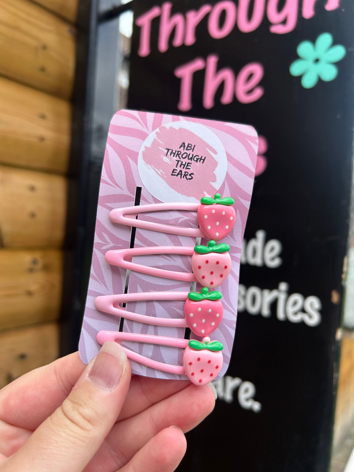 Mini Strawberry Snap Clips