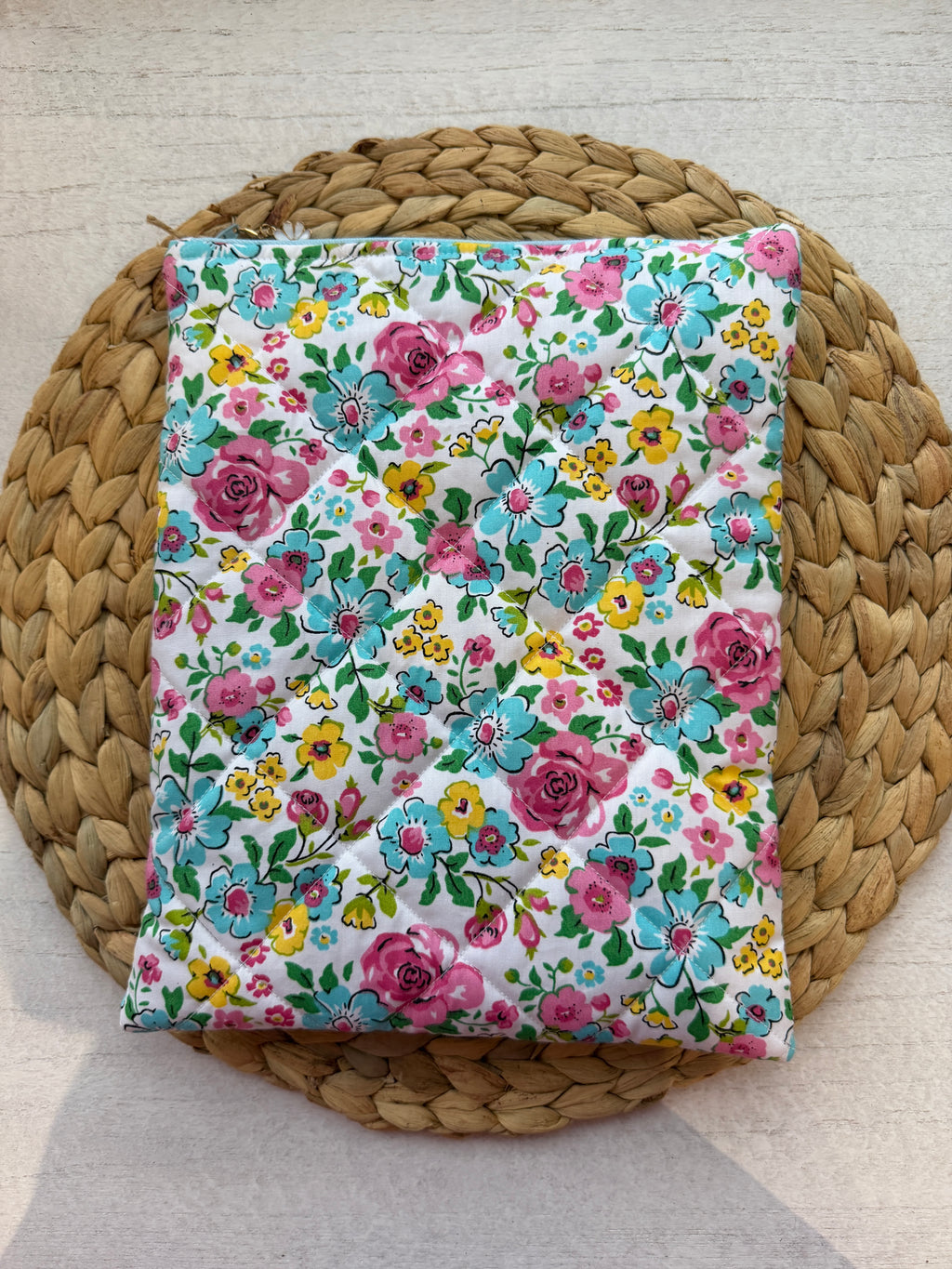 Betty Blooms Large Book Sleeve
