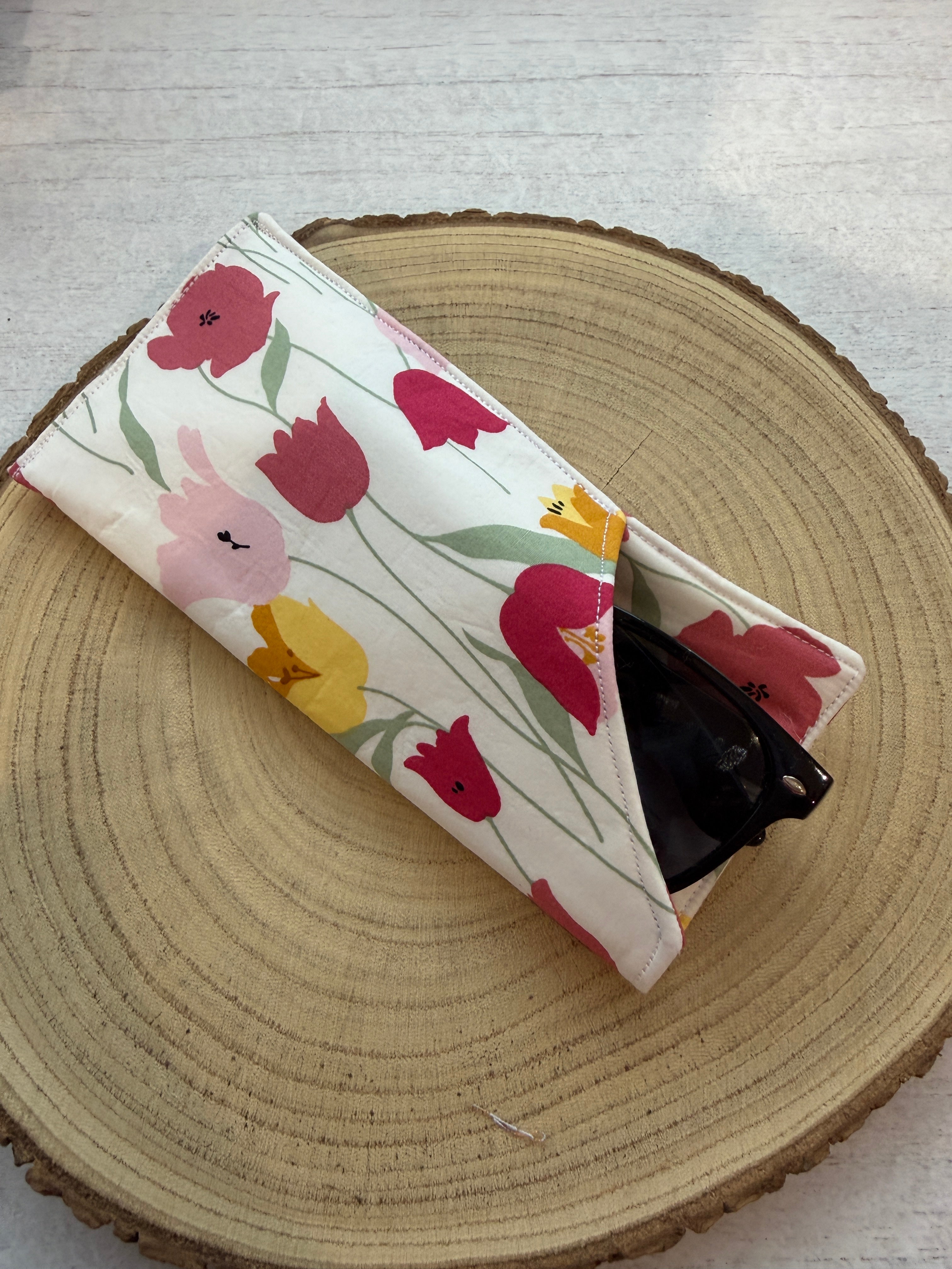 Tulip Garden Glasses Case