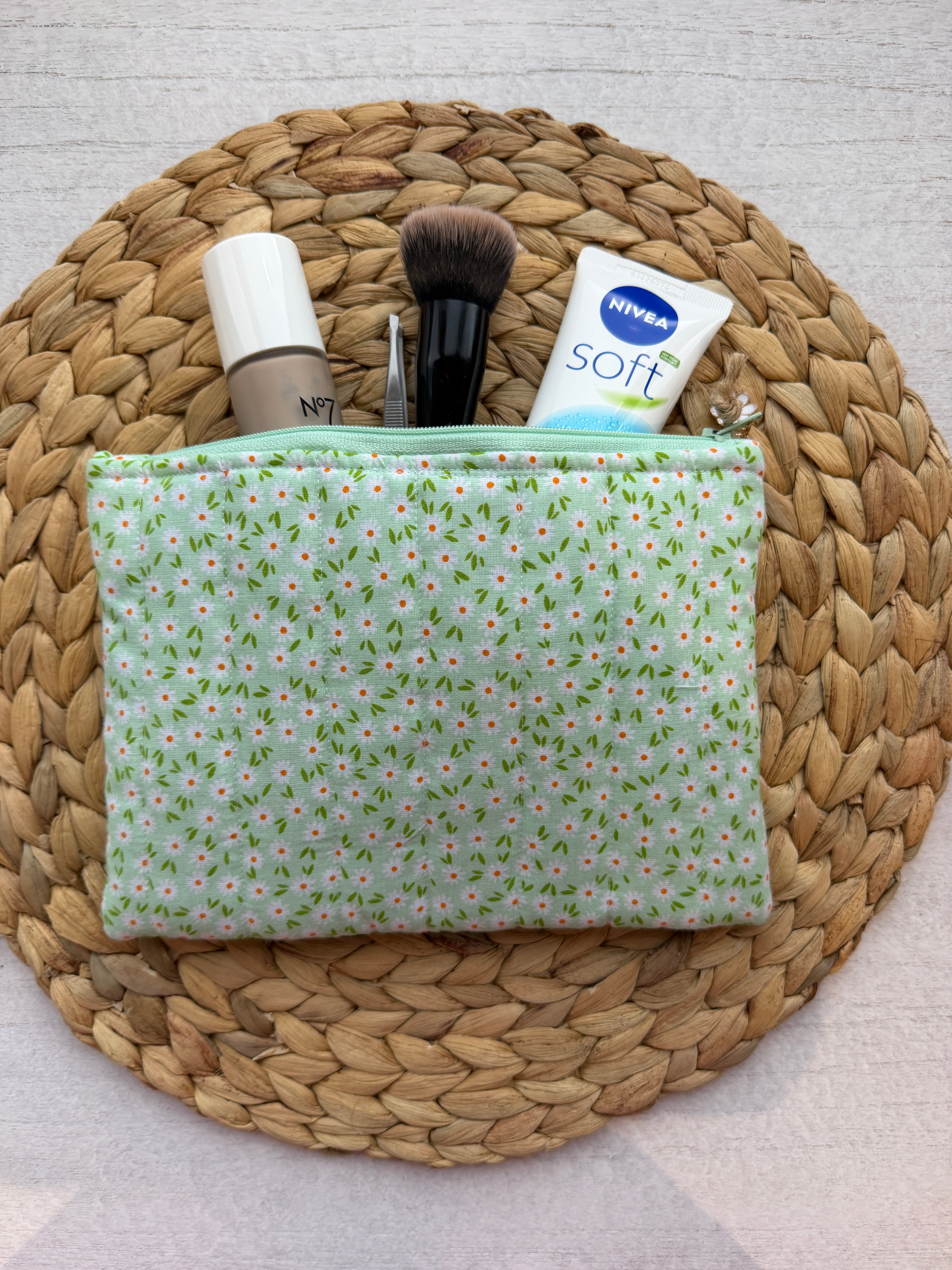 Mint Meadow Everyday Zipper Pouch