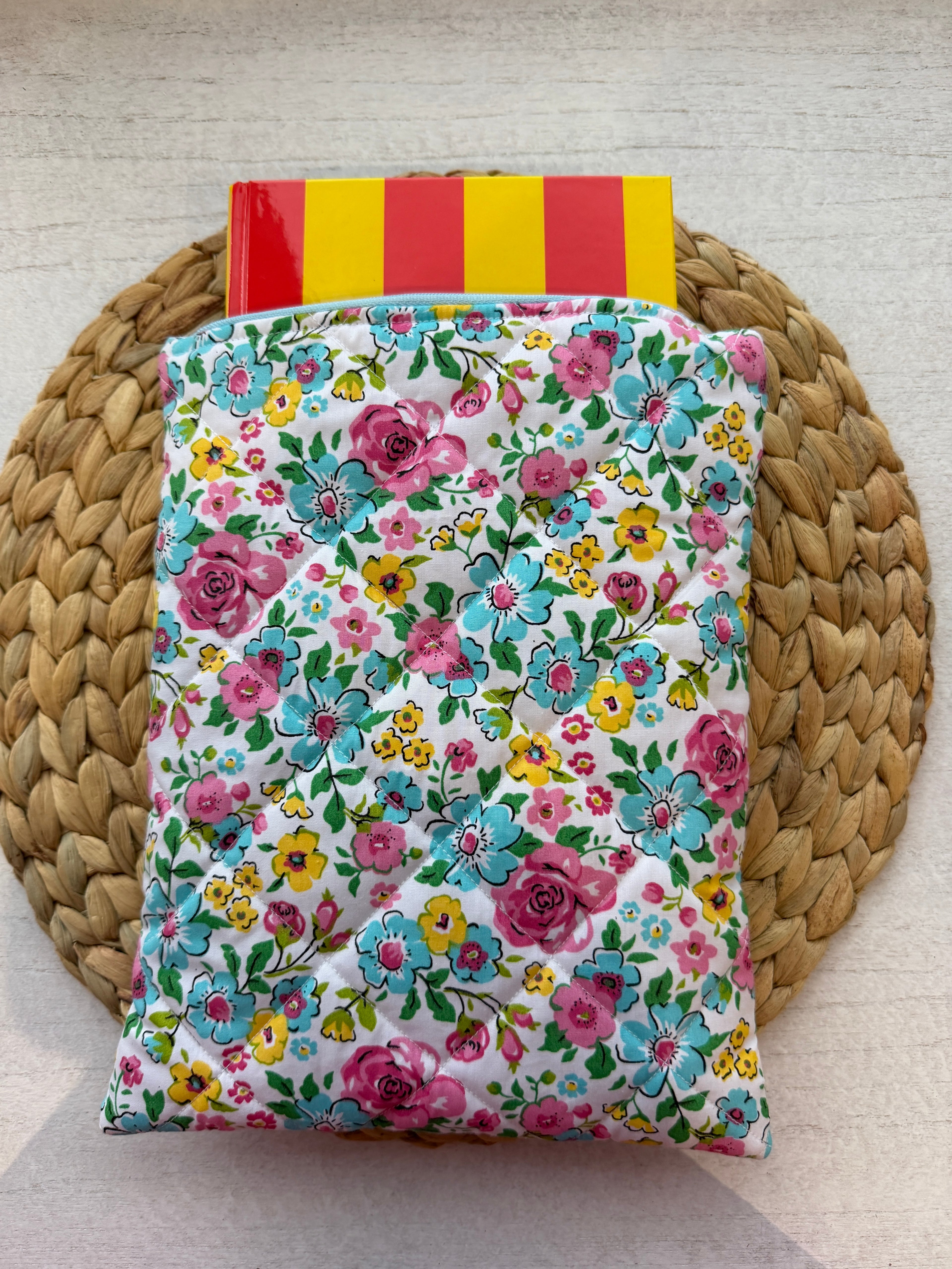 Betty Blooms Large Book Sleeve