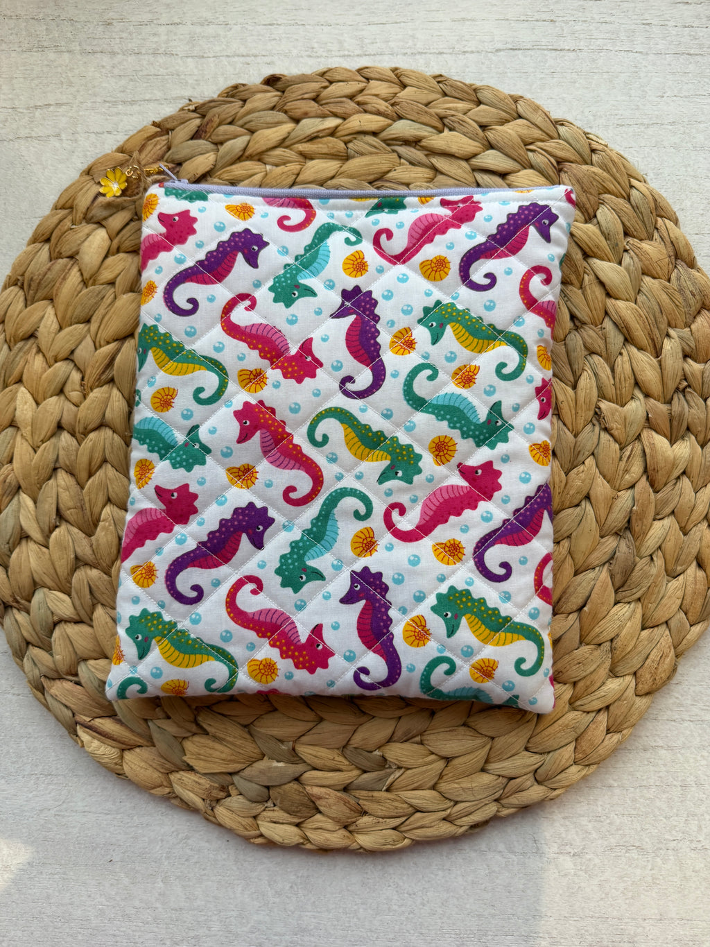 Seahorse Cove Book/E-Reader Sleeve