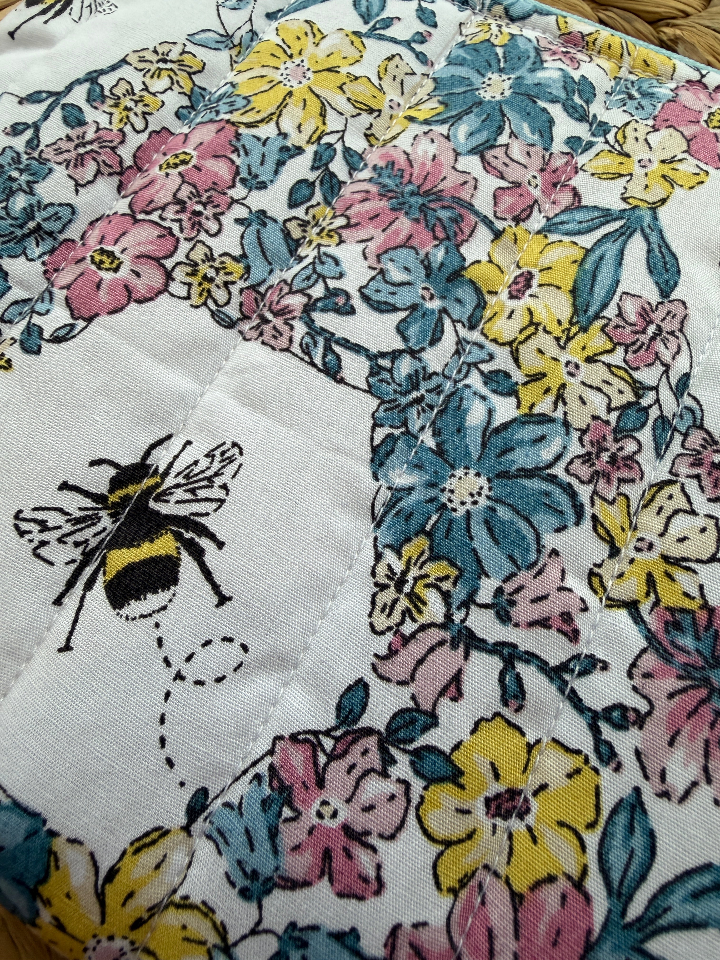 Bumble Bee Garden Everyday Zipper Pouch