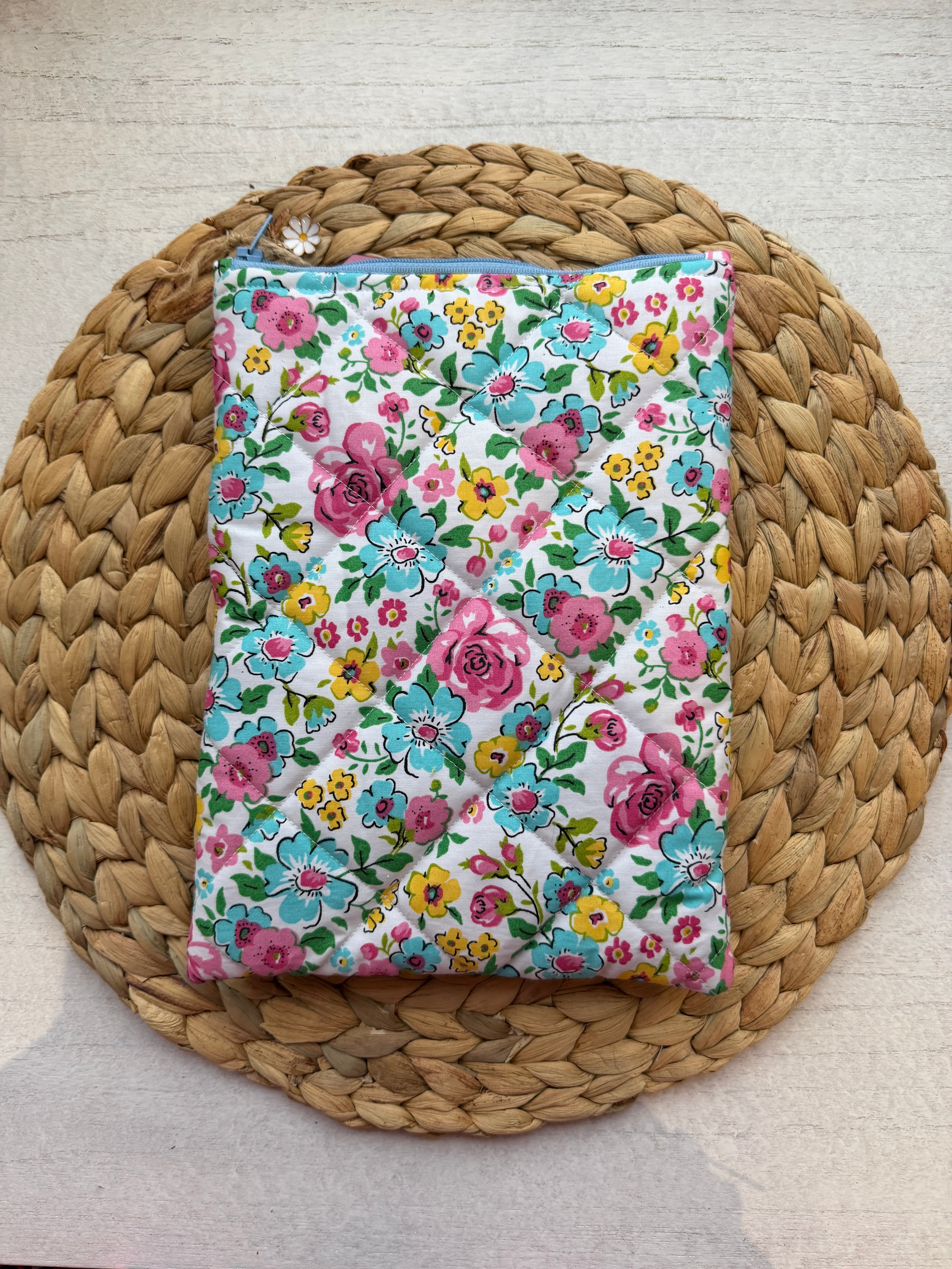 Betty Blooms Book/E-Reader Sleeve