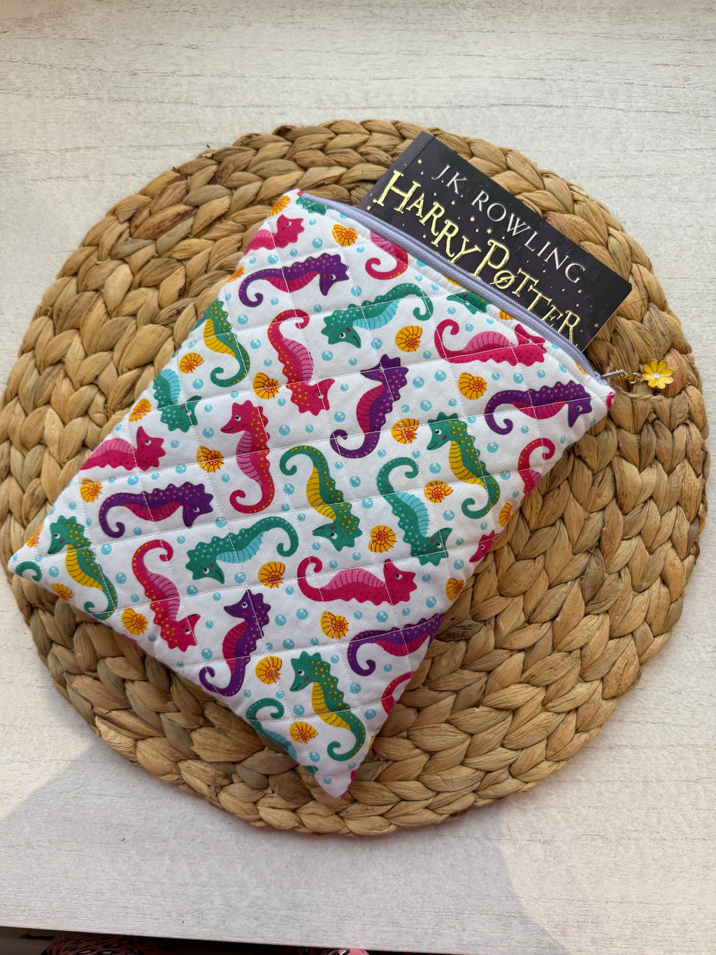 Seahorse Cove Book/E-Reader Sleeve