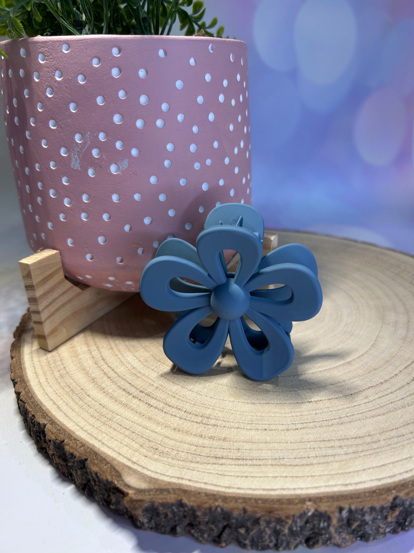 Blue Petals Flower Claw Clip