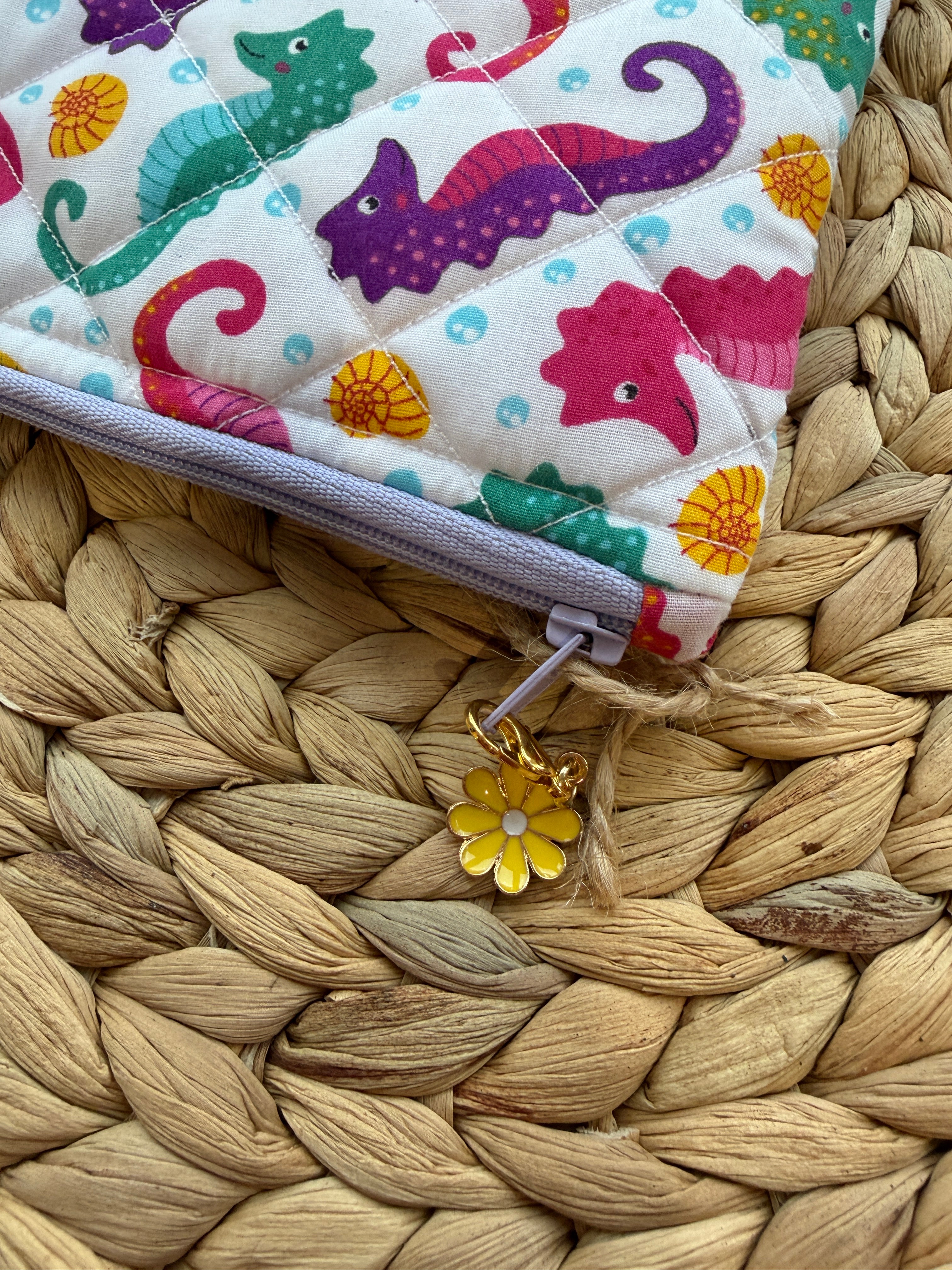 Seahorse Cove Book/E-Reader Sleeve