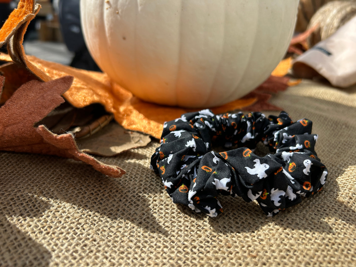 Ghosty Halloween Scrunchie