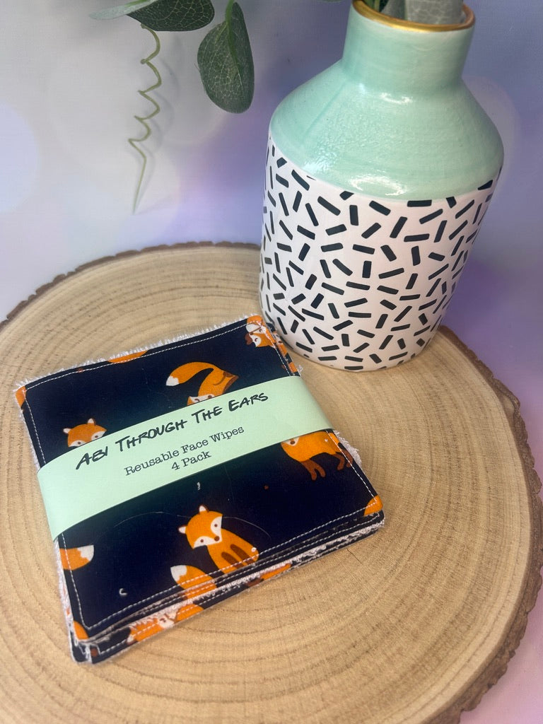 Navy Foxes Face Wipes