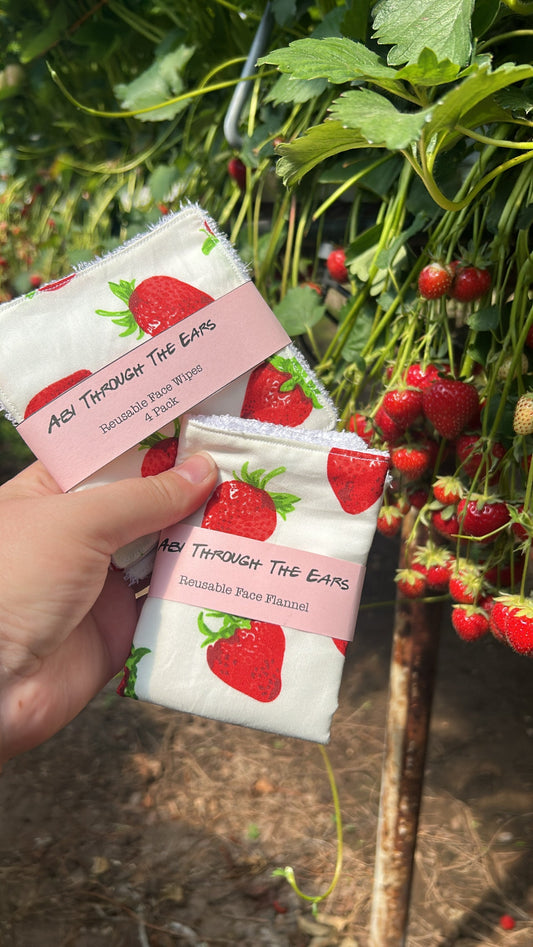 Big Strawberry Reusable Face Wipes (4 pack)