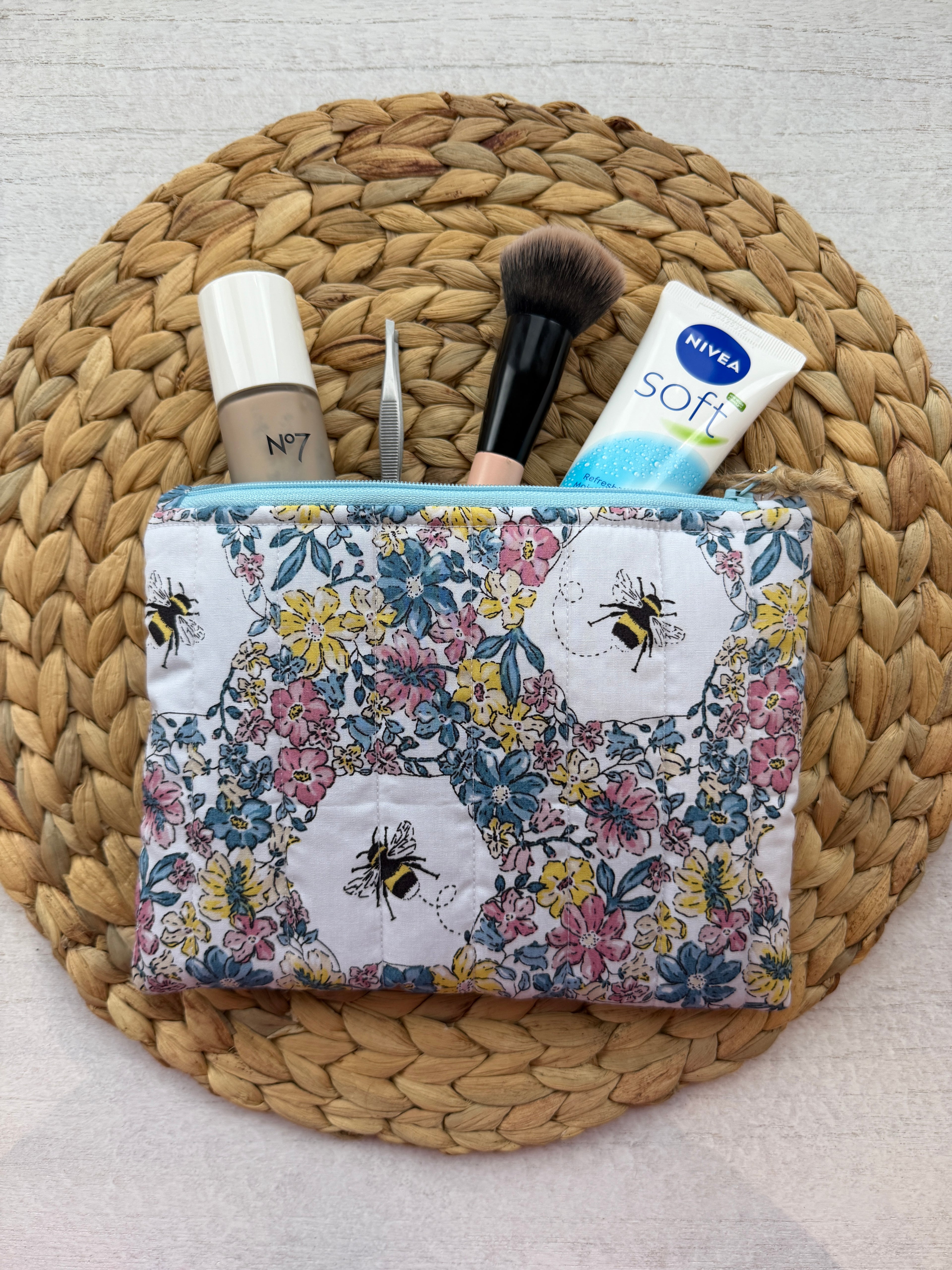 Bumble Bee Garden Everyday Zipper Pouch