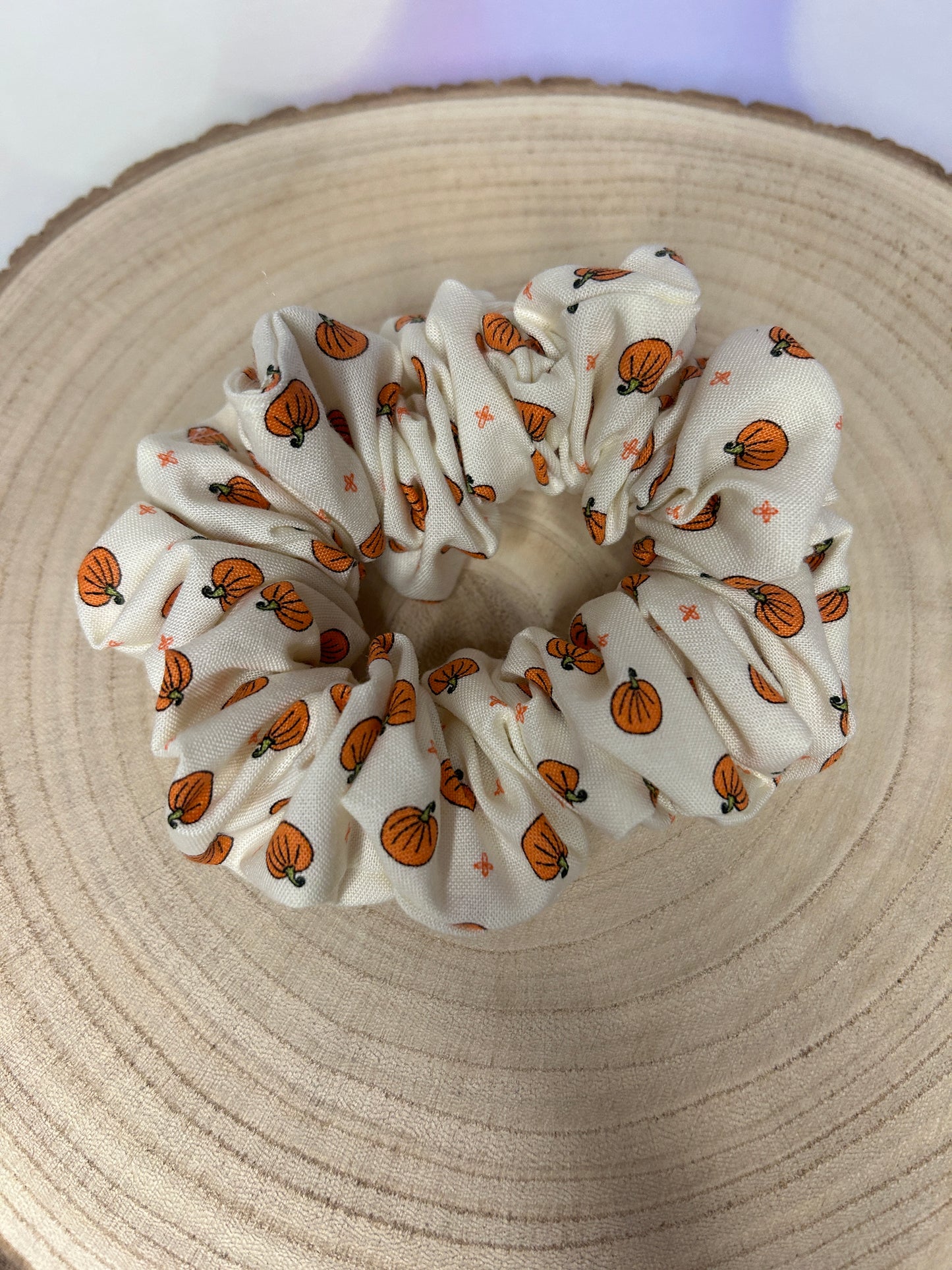 Mini Pumpkin Cream Cotton Scrunchie