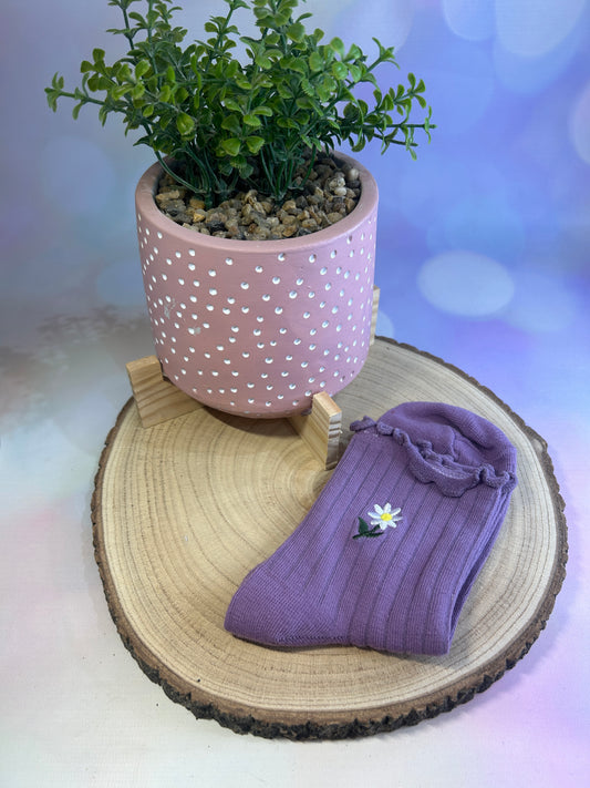 Purple Daisy Ankle Socks