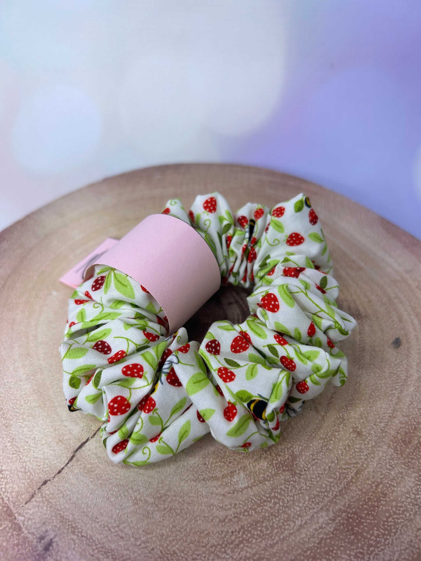 Strawbs and Bees Scrunchie