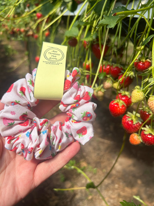 White Tiny Strawberries Scrunchie